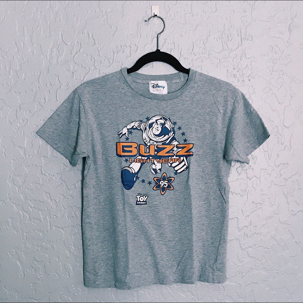 SOLD Giordano Disney Print T-shirt